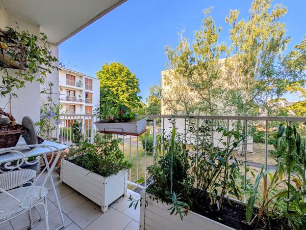MAISONS-LAFFITTE - Appartement 4 pièces de 80 M² + balcons + cave + séchoir + parking extérieur , Maisons laffitte MAISONS-LAFFITTE - Appartement 4 pièces de 80 M² + balcons + cave + séchoir + parking extérieur , Maisons laffitte