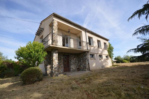 Maison T5 105m² garage de 63m² terrain de 1500m²