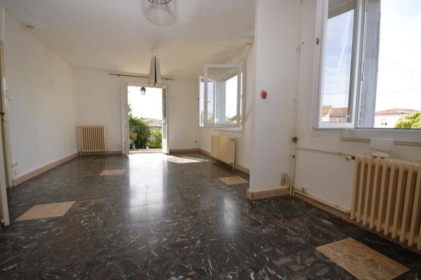 Maison T5 105m² garage de 63m² terrain de 1500m²