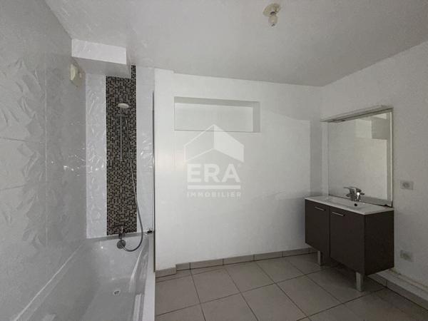 Appartement T3 - RUE ROGER SALENGRO