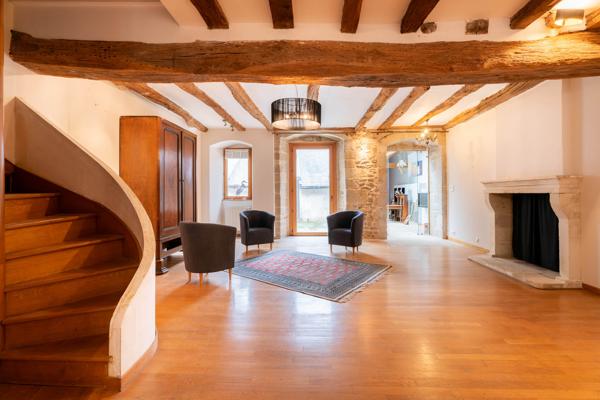 Vannes Intramuros : Appartement d'exception dans un écrin historique