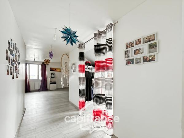 Bien d'exception : Loft familial de 254 m², 6 chambres, terrain clos de 1 900 m²