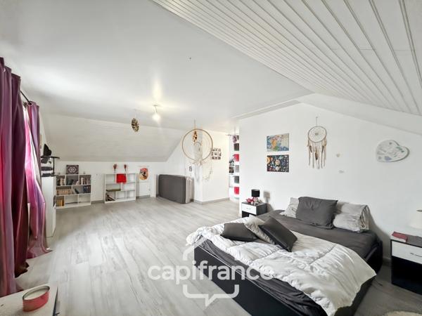 Bien d'exception : Loft familial de 254 m², 6 chambres, terrain clos de 1 900 m²