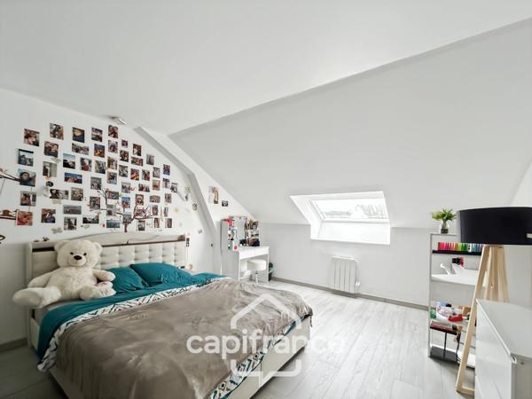 Bien d'exception : Loft familial de 254 m², 6 chambres, terrain clos de 1 900 m²