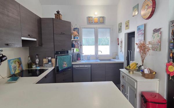 Maison à vendre    4 pièces • 105 m2 Roquevaire
