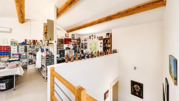 Sauveterre - Maison rénovée avec piscine et bureau