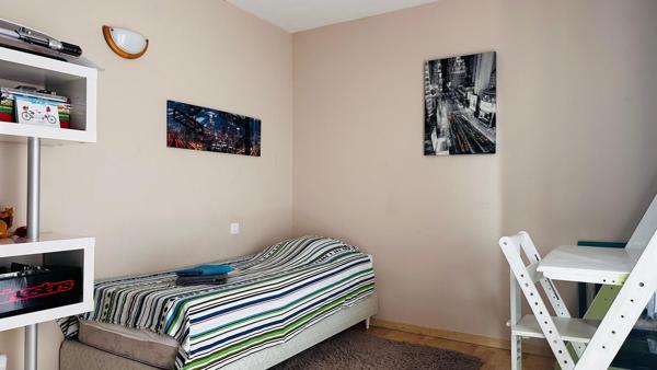 Maison 225 m² + studio sur 1 100 m² de terrain