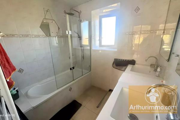 Vente                                                      Maison
                        
                     6 pièces                      105 m2                     à Sévérac-d'Aveyron