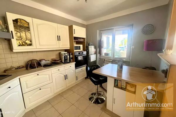 Vente                                                      Maison
                        
                     6 pièces                      105 m2                     à Sévérac-d'Aveyron