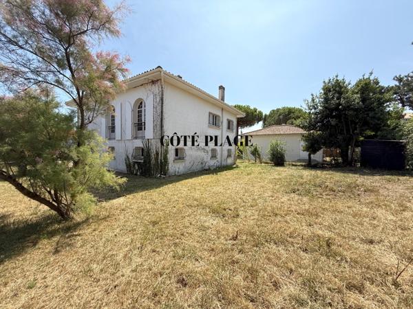 Vaux-sur-Mer (17640) EXCLUSIVITÉ - VAUX SUR MER 250 M PLAGE - MAISON A RENOVER AU PRIX DE 651 000 € HAI