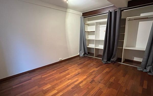 Appartement à vendre    2 pièces •  Saint-Quentin