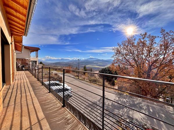 Maison à vendre 4 pièces ROMETTE (05)