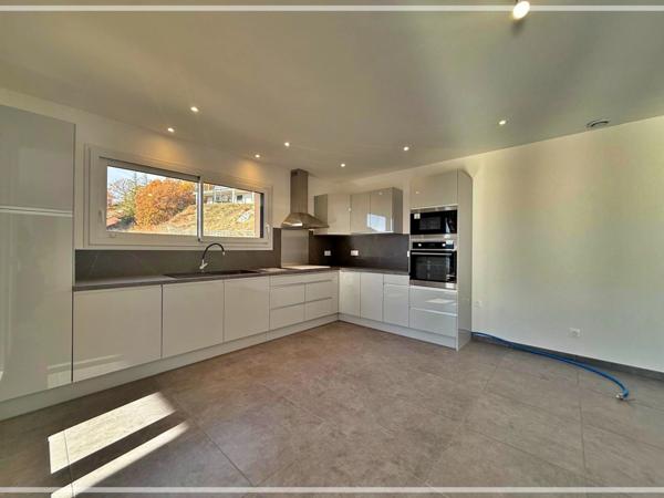 Maison à vendre 4 pièces ROMETTE (05)