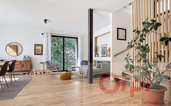 Maison à vendre    7 pièces • 211 m2 Issy-les-Moulineaux