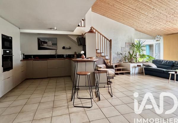 Maison à vendre 8 pièces 240 m² Thairé