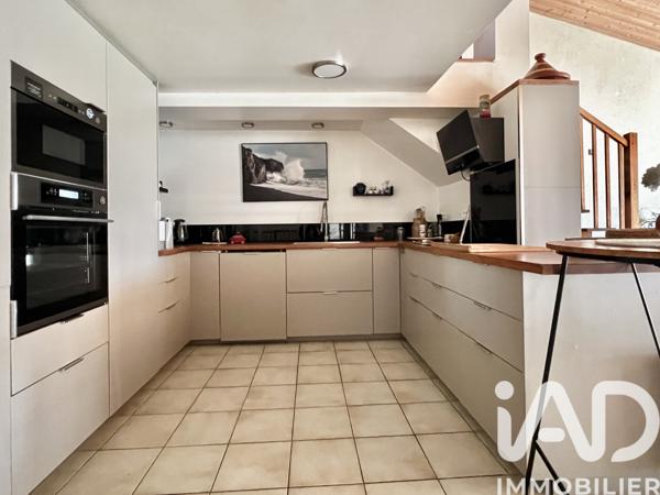 Maison à vendre 8 pièces 240 m² Thairé