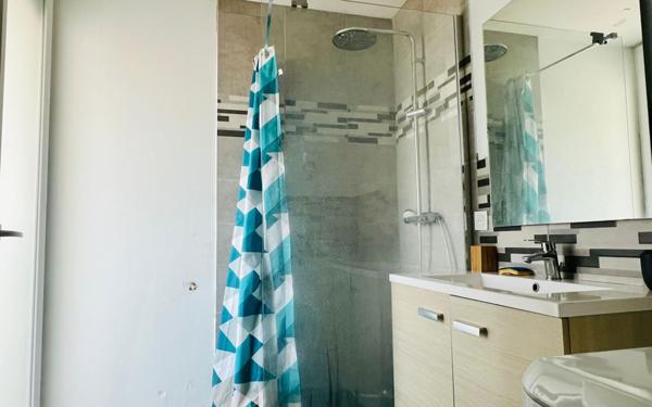 Appartement à vendre    3 pièces •  Nîmes