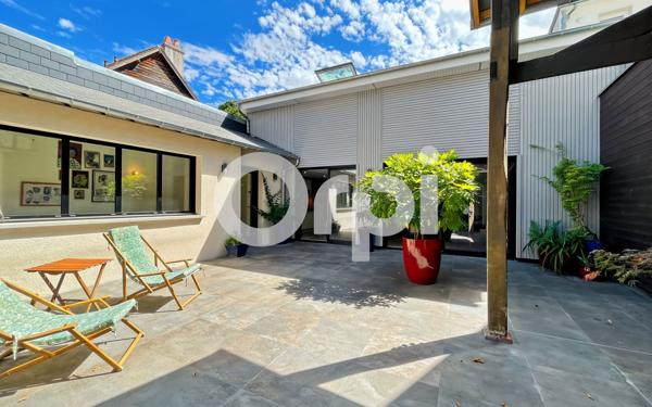 Maison à vendre    10 pièces • 276 m2 Évreux