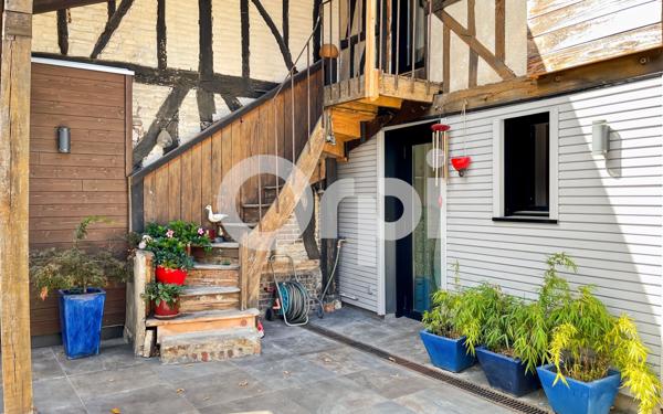 Maison à vendre    10 pièces • 276 m2 Évreux