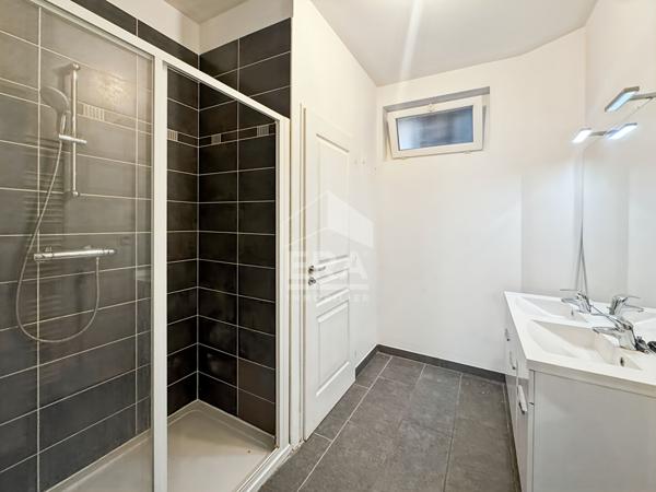 Appartement  avec terrasse à vendre Etampes 2 pièce(s) 38 m2