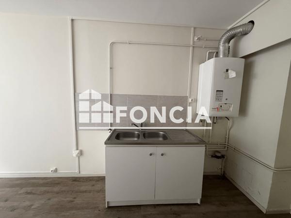 Location Appartement 2 pièces 34.8 m² - 11 RUE SAINT EXUPERY St-martin D'heres 38400