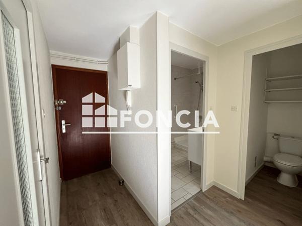 Location Appartement 2 pièces 34.8 m² - 11 RUE SAINT EXUPERY St-martin D'heres 38400
