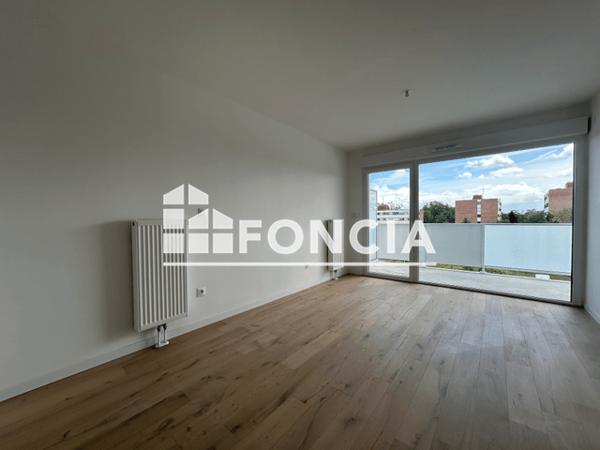 Location Appartement 2 pièces 40.4 m² - AVENUE DE BOLLAERT Lens 62300