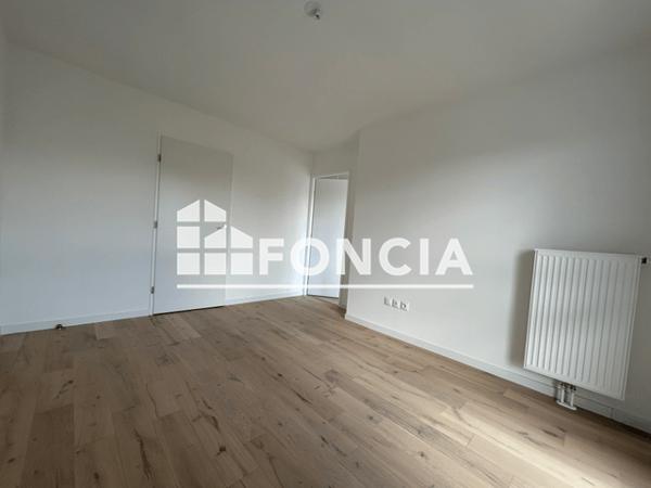 Location Appartement 2 pièces 40.4 m² - AVENUE DE BOLLAERT Lens 62300