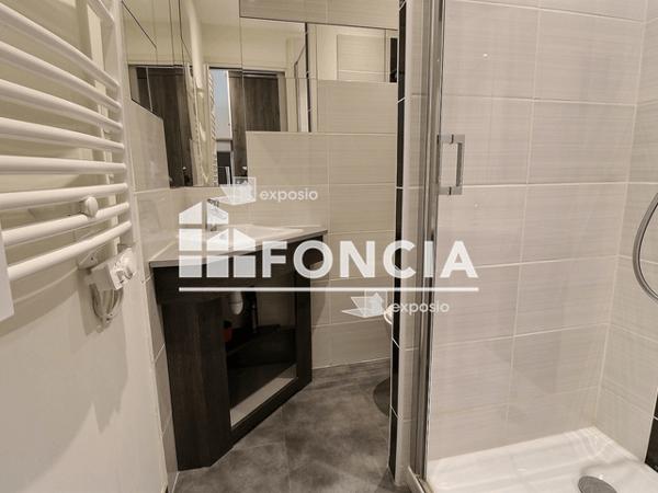 Location Studio meublé 14.11 m² - 4 AVENUE DES FLEURS Aix Les Bains 73100
