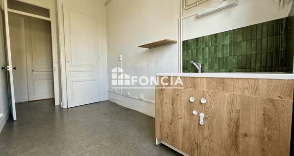 Location Studio 32.35 m² - Villeurbanne 69100