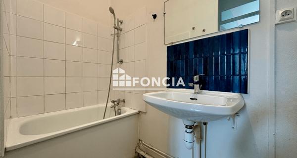 Location Studio 32.35 m² - Villeurbanne 69100