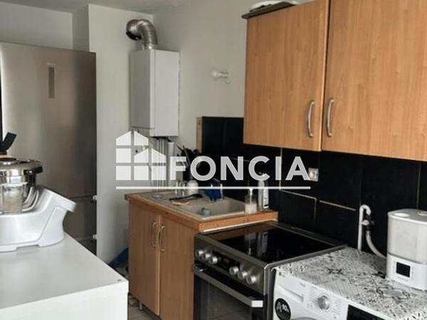 Location Appartement 3 pièces 64.82 m² - 30 RUE DE LA SOIE Bourgoin Jallieu 38300