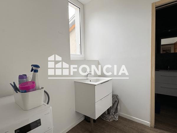 Location Maison 8 pièces 134.76 m² - 11 RUE DU COLONEL DUBOIN Salins Fontaine 73600