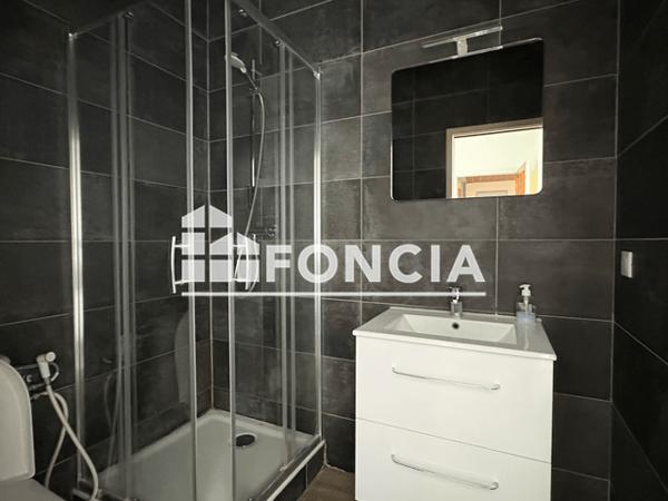 Location Maison 8 pièces 134.76 m² - 11 RUE DU COLONEL DUBOIN Salins Fontaine 73600