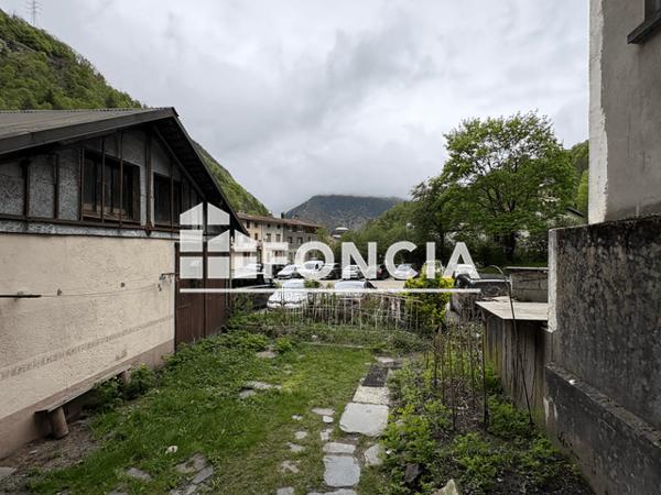 Location Maison 8 pièces 134.76 m² - 11 RUE DU COLONEL DUBOIN Salins Fontaine 73600