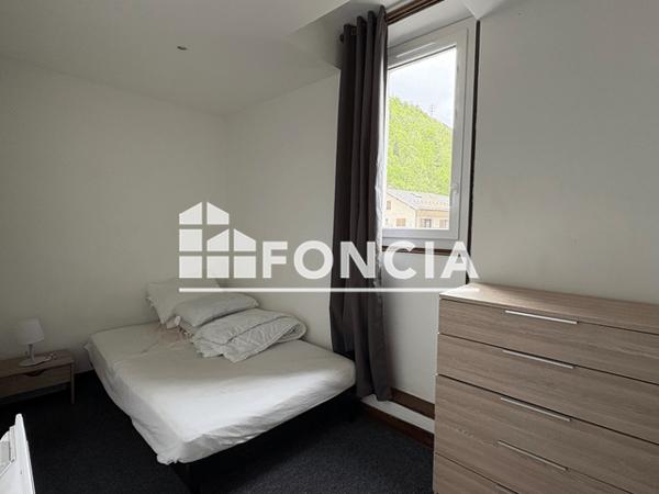 Location Maison 8 pièces 134.76 m² - 11 RUE DU COLONEL DUBOIN Salins Fontaine 73600