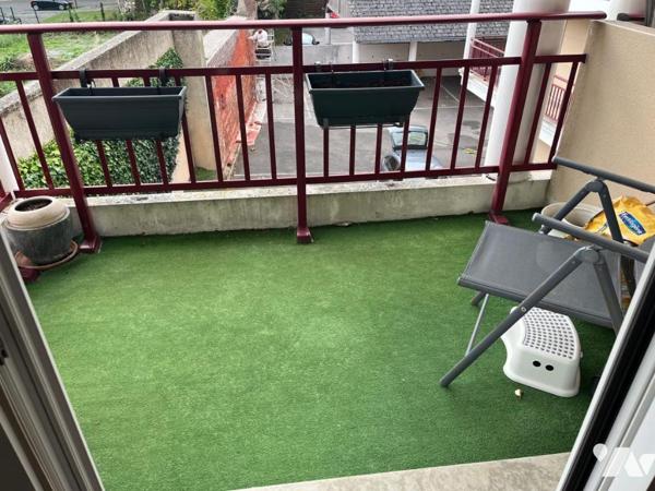 Appartement Type 3 avec balcon et garage