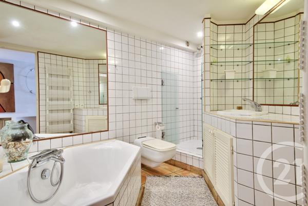 Appartement Atelier D'Artiste à vendre  3 pièces - 81,76 m2 ST JEAN CAP FERRAT - 06