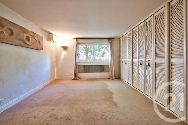 Appartement Atelier D'Artiste à vendre  3 pièces - 81,76 m2 ST JEAN CAP FERRAT - 06