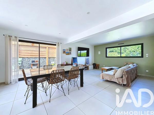 Maison à vendre 5 pièces 112 m² Équemauville