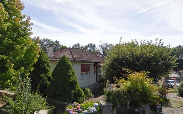 Maison à louer    4 pièces •  Le Palais-sur-Vienne