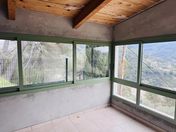 Vente Villa 4 pièces 146 m2 à Cantaron