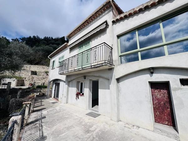 Vente Villa 4 pièces 146 m2 à Cantaron