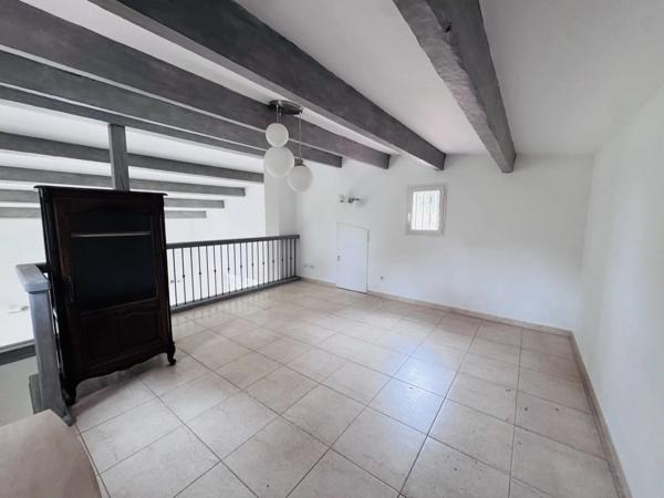 Vente                                                      Villa
                        
                     4 pièces                      146 m2                     à Cantaron