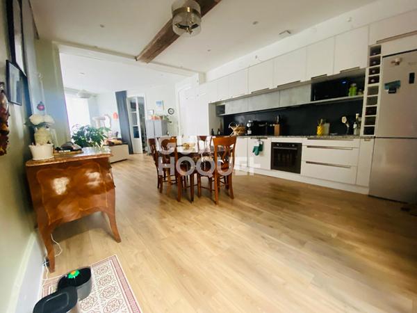 HYPER CENTRE COMPIEGNE - TRES BEL APPARTEMENT de T4 (95 m²) à COMPIEGNE