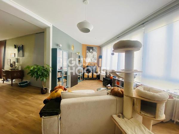 HYPER CENTRE COMPIEGNE - TRES BEL APPARTEMENT de T4 (95 m²) à COMPIEGNE