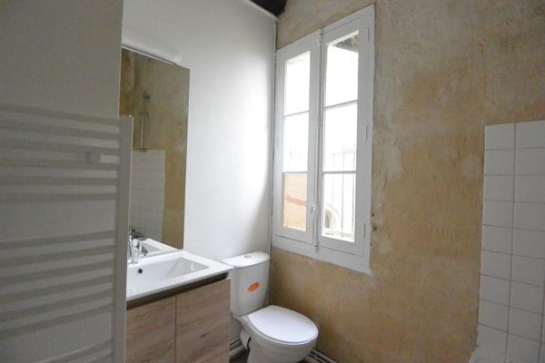 Appartement 1 pièce(s) rénové