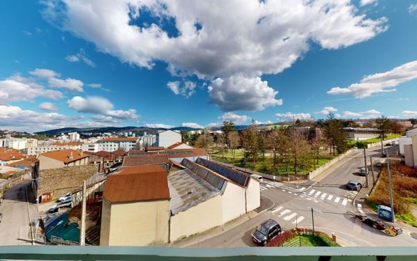 Appartement à louer    3 pièces •  Saint-Étienne