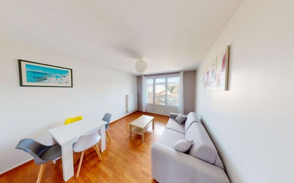 Appartement à louer    3 pièces •  Saint-Étienne