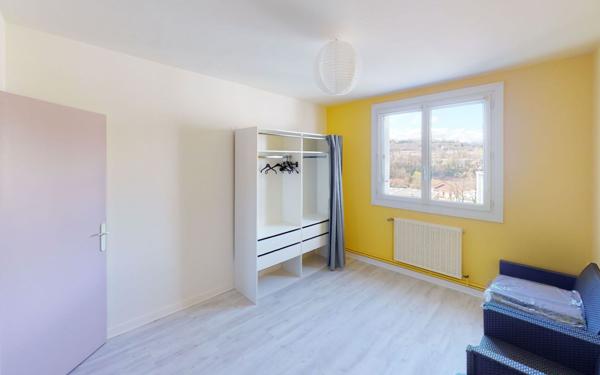 Appartement à louer    3 pièces •  Saint-Étienne